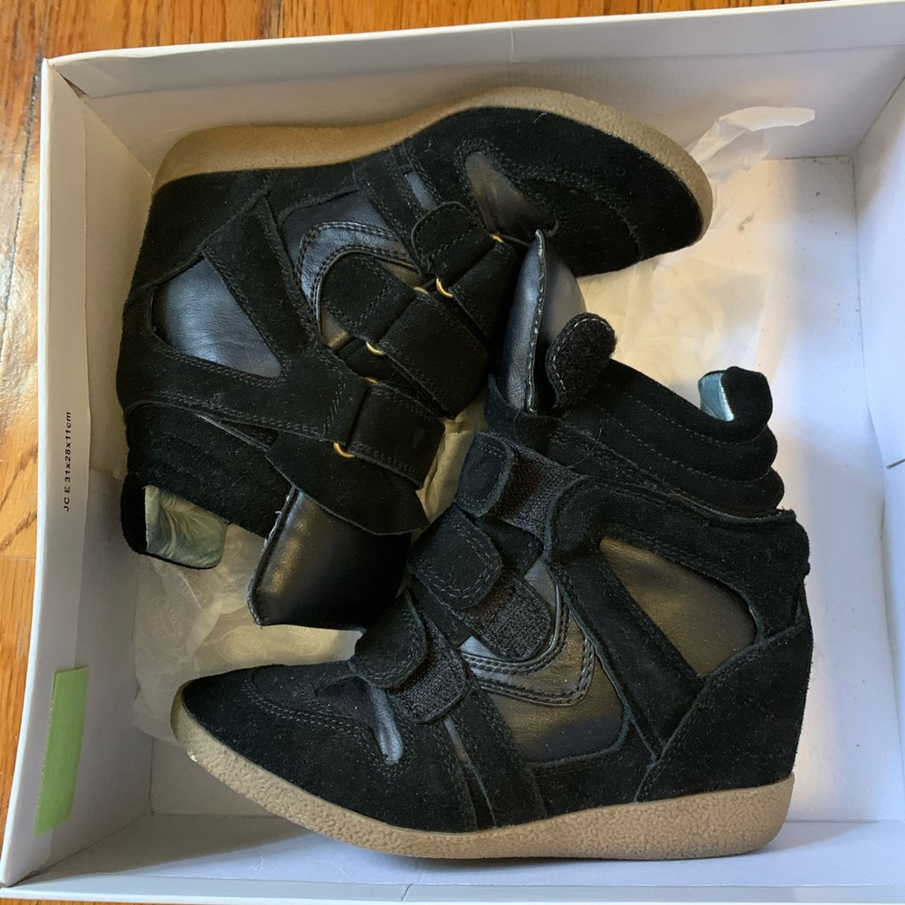 Women high sneakers by Steve Madden